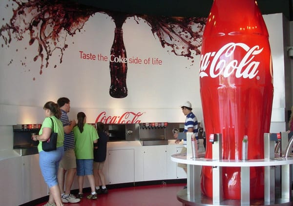 BuzzOmni - 5 Experiential Marketing Campaigns That Set the Gold Standard for Experiential Marketing